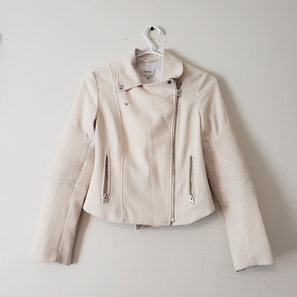 ๐ Sold ๐ Wilfred Montesson Jacket In Beige - Picture 7 of 12